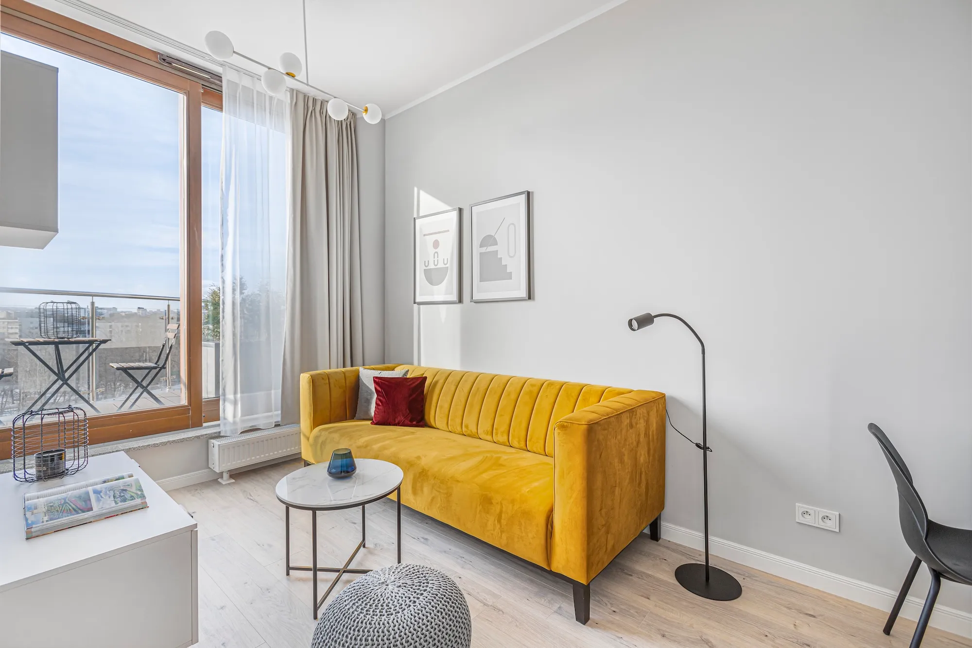 1 Bedroom — Medium