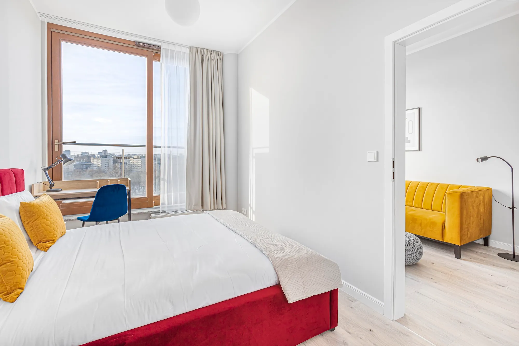 Bedroom in a one-bedroom apartment at Vonder Upriver, Warsaw