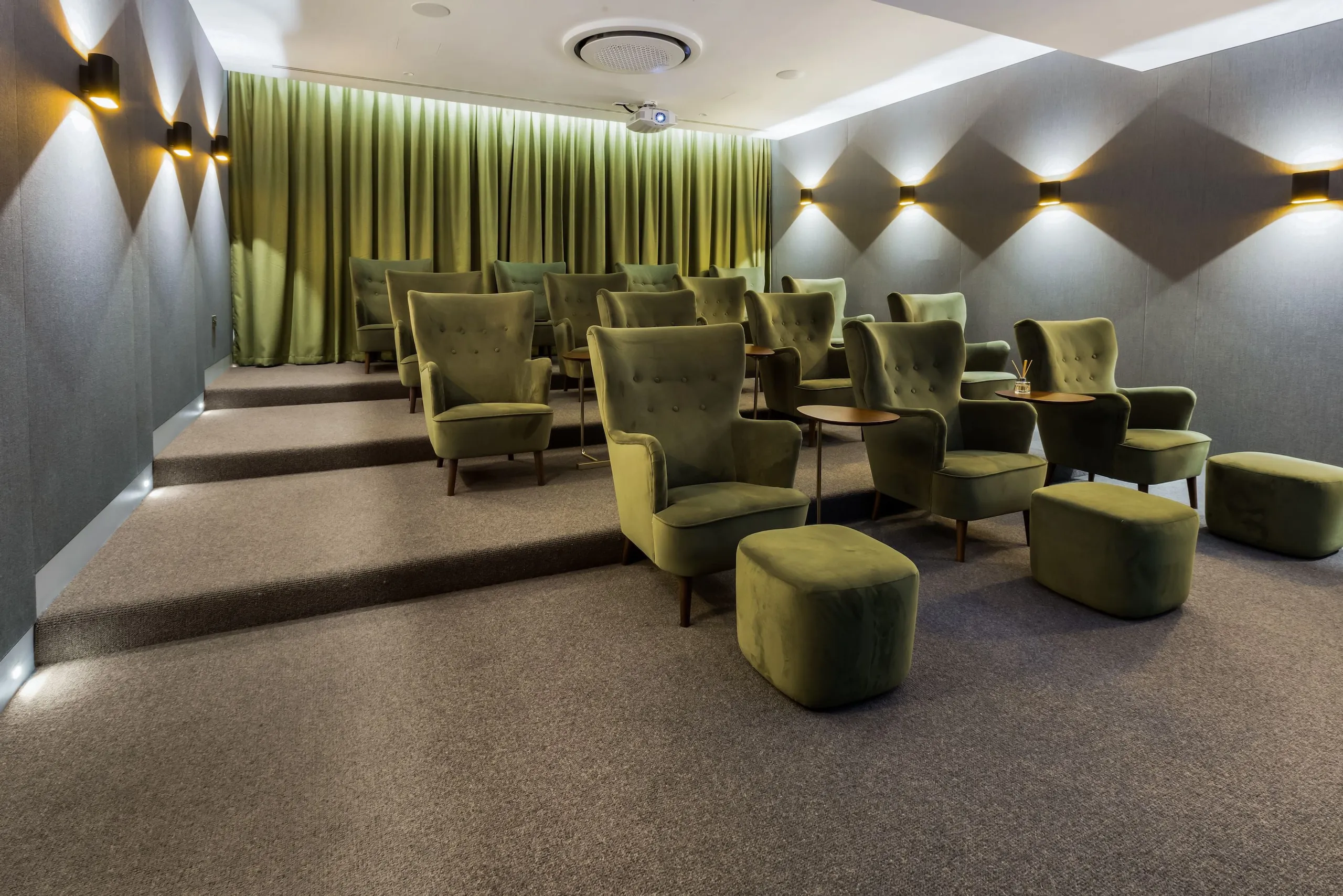 Vonder Shoreditch Rosewood Building Cinema [5.jpg