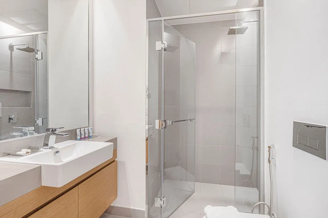 2 Bedroom