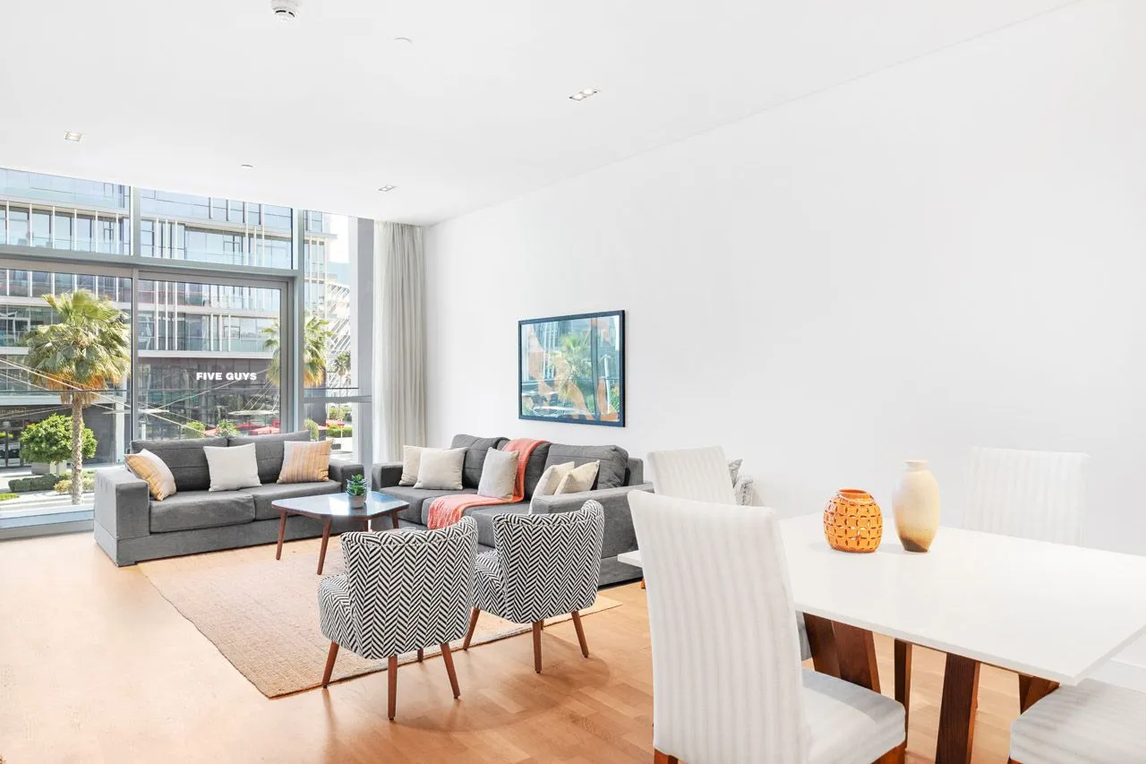 2 Bedroom