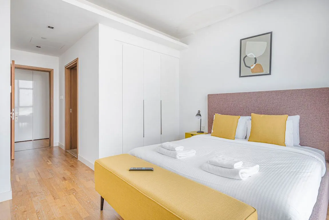 2 Bedroom