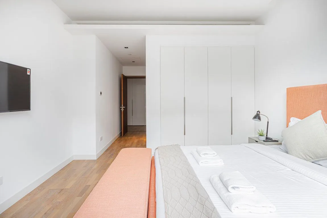 2 Bedroom