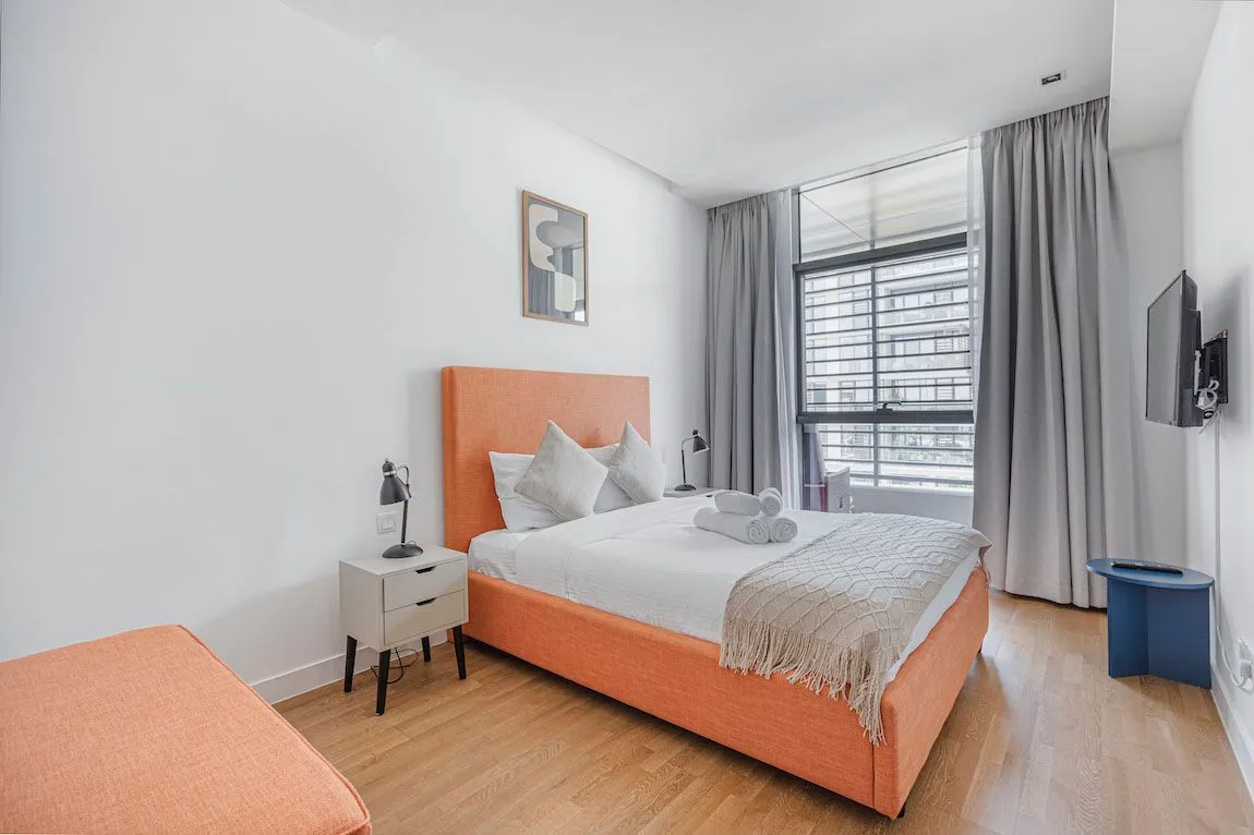2 Bedroom