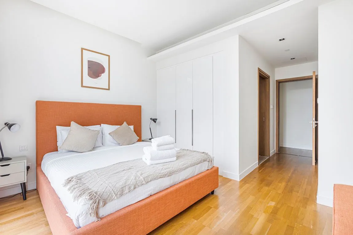 2 Bedroom