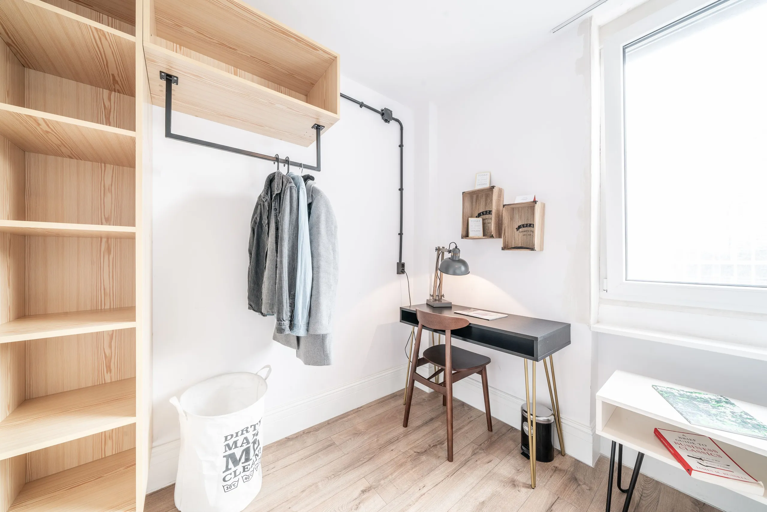 Private Room — Medium