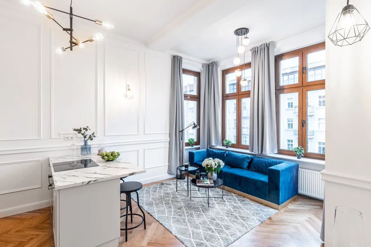 1 Bedroom — Medium