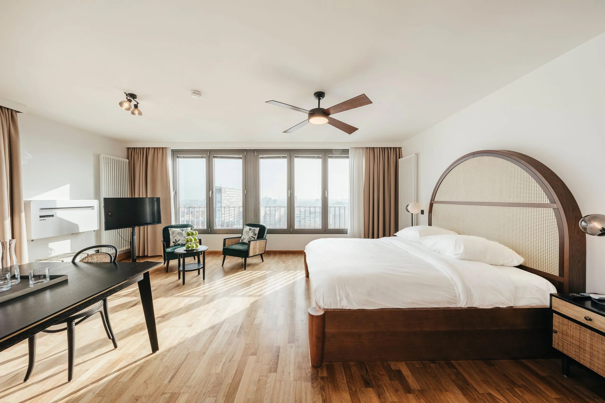 3 Bedroom — Large — Balcony
