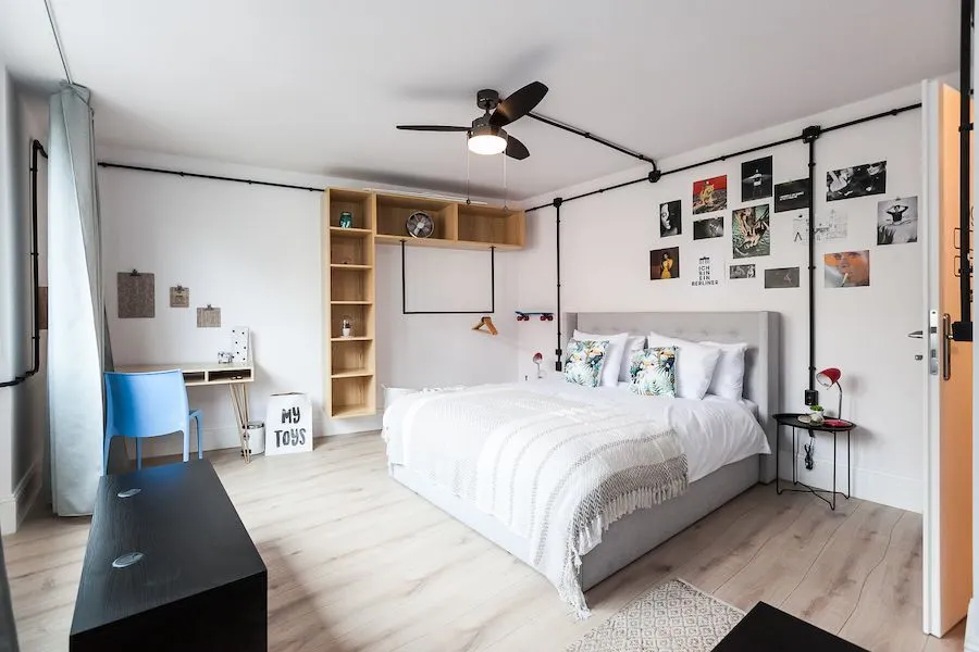 2 Bedroom