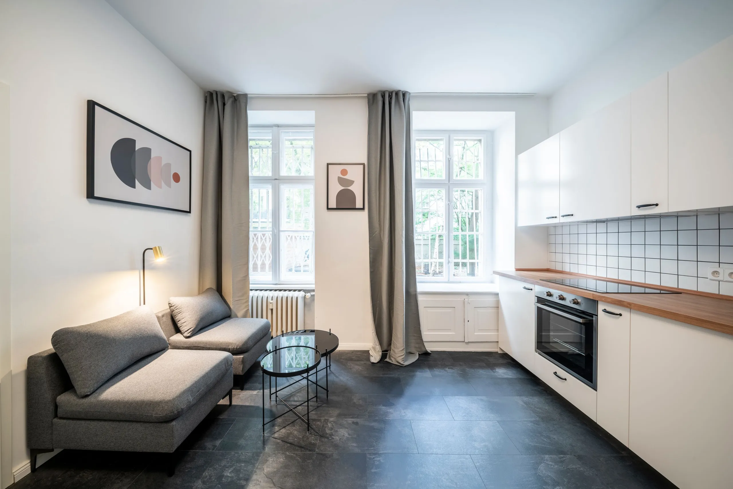 1 Bedroom — Medium