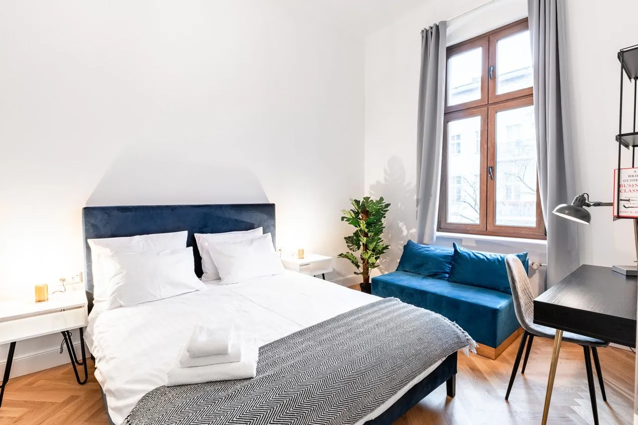 2 Bedroom — Medium