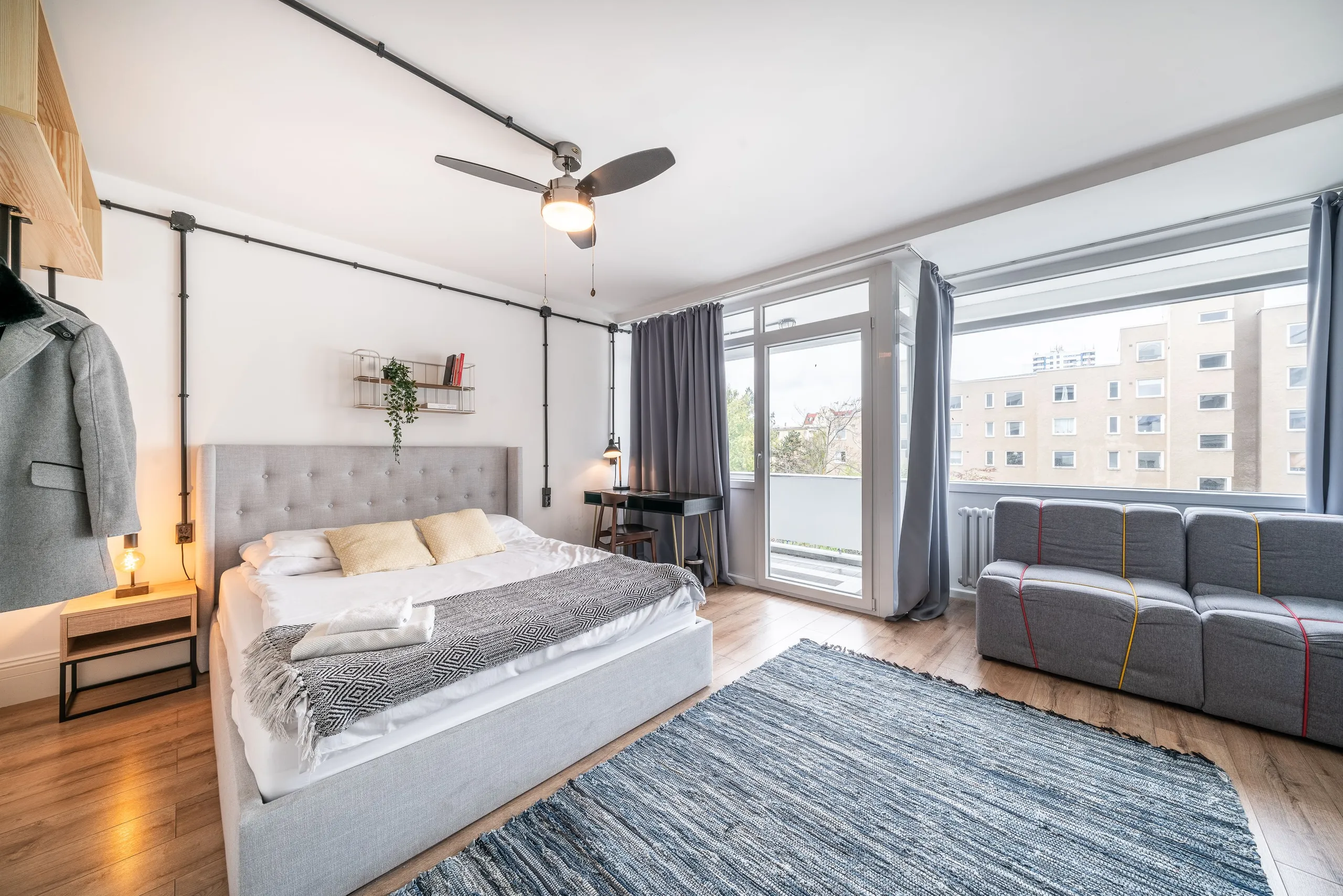 2 Bedroom