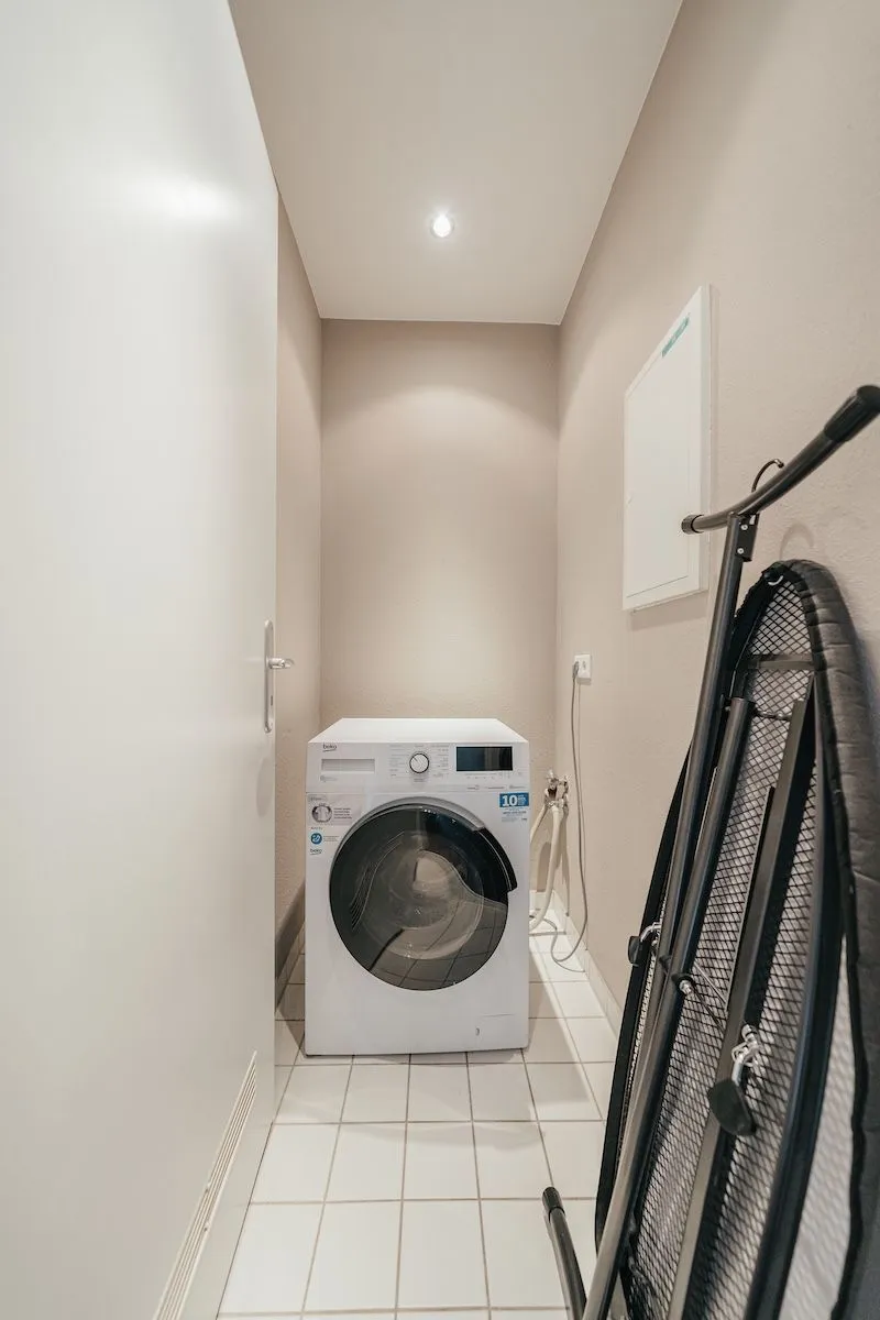 1 Bedroom — Medium