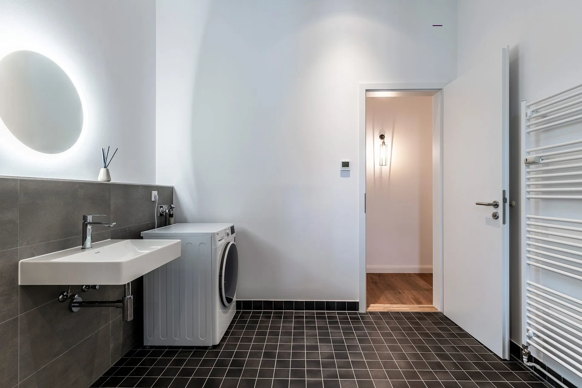 2 Bedroom