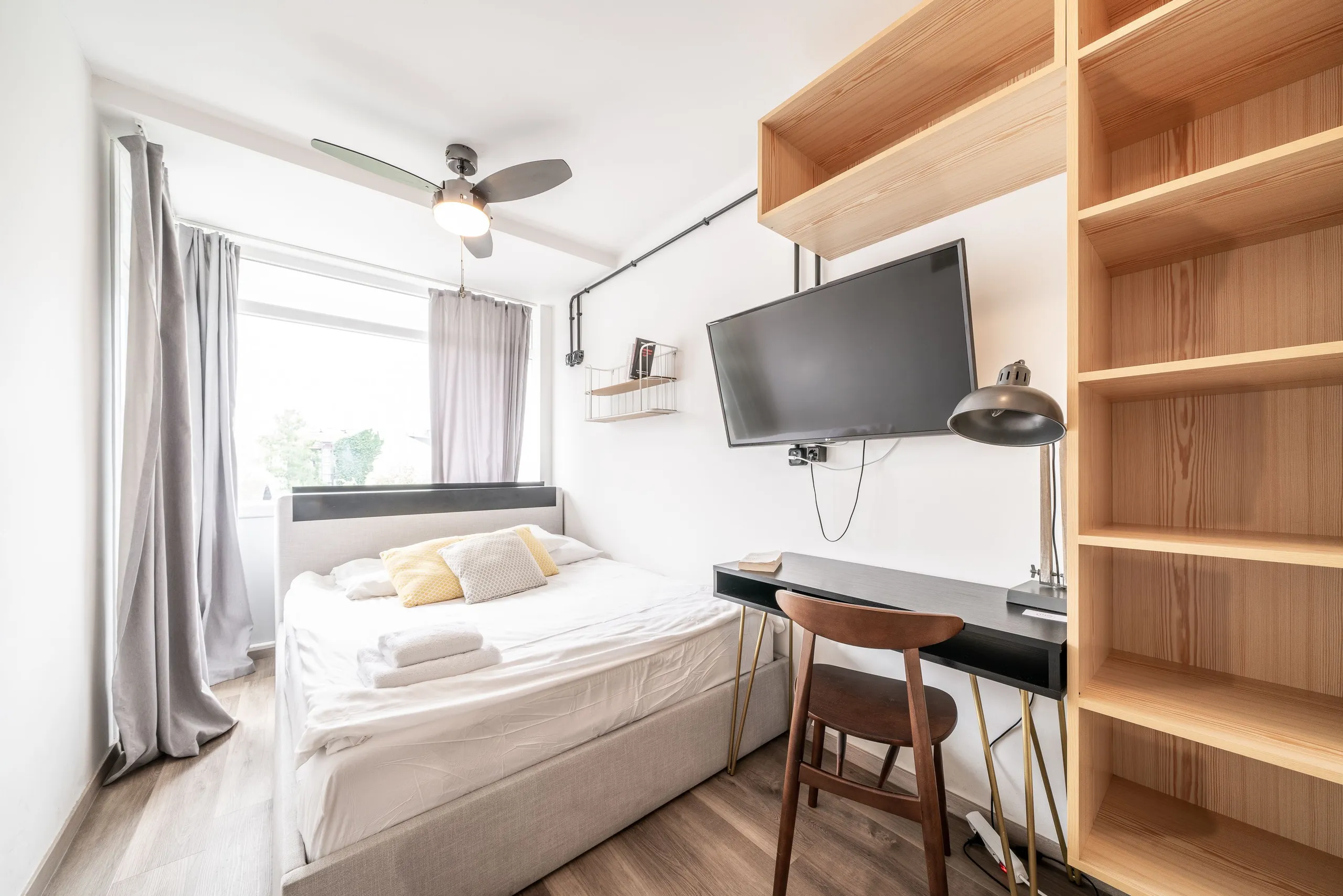 Private Room — Small