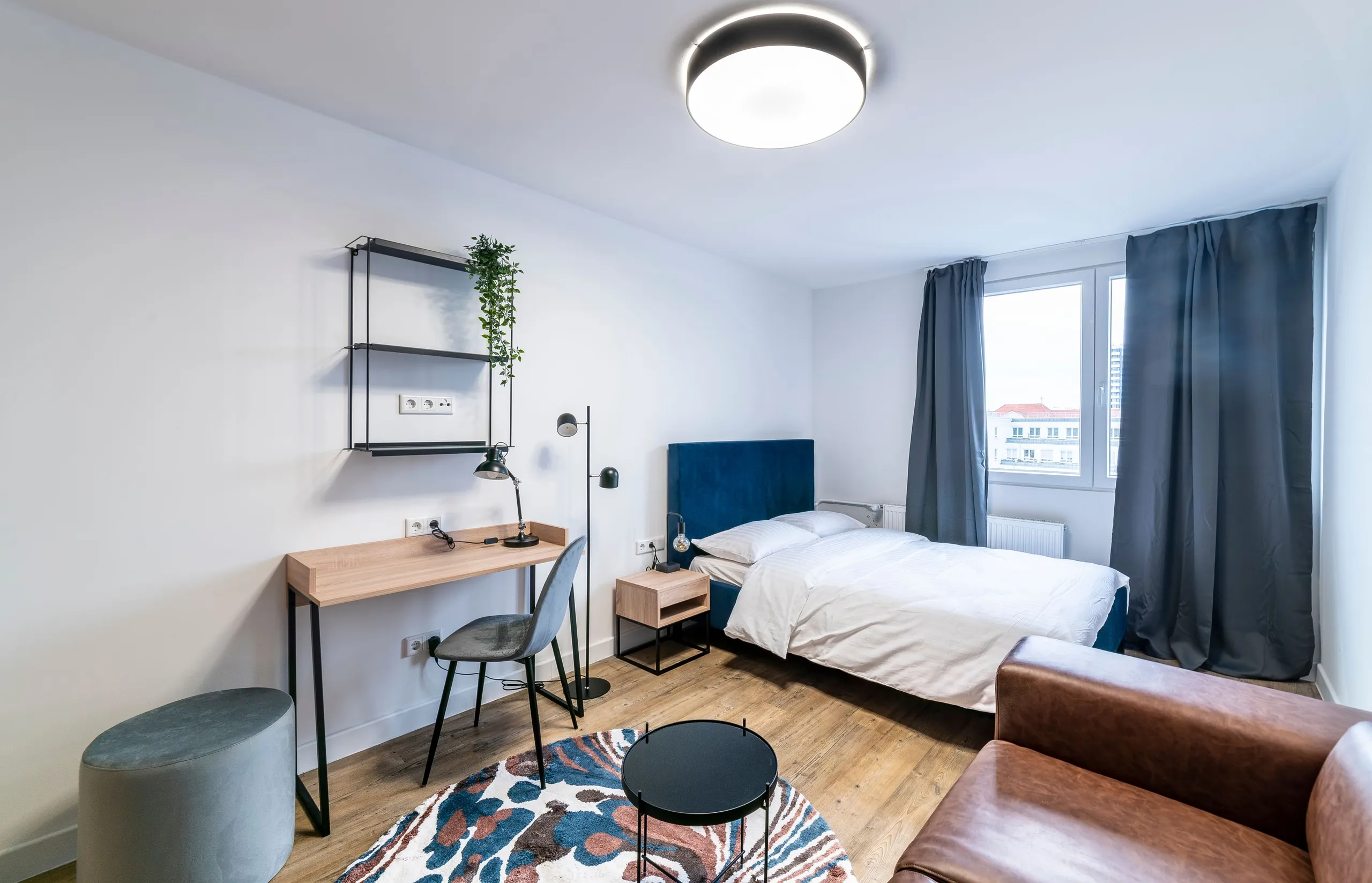 Private Room — Medium