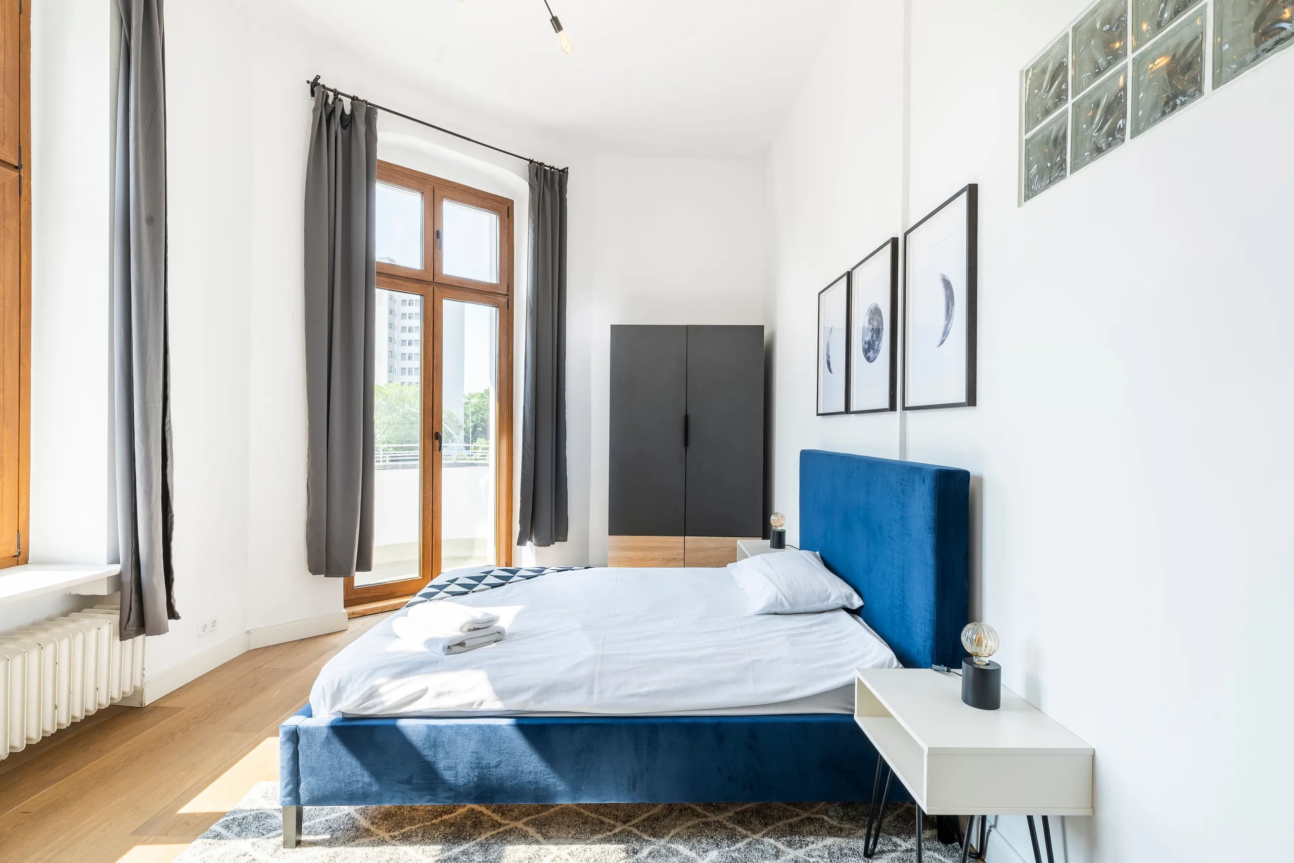 1 Bedroom — Medium