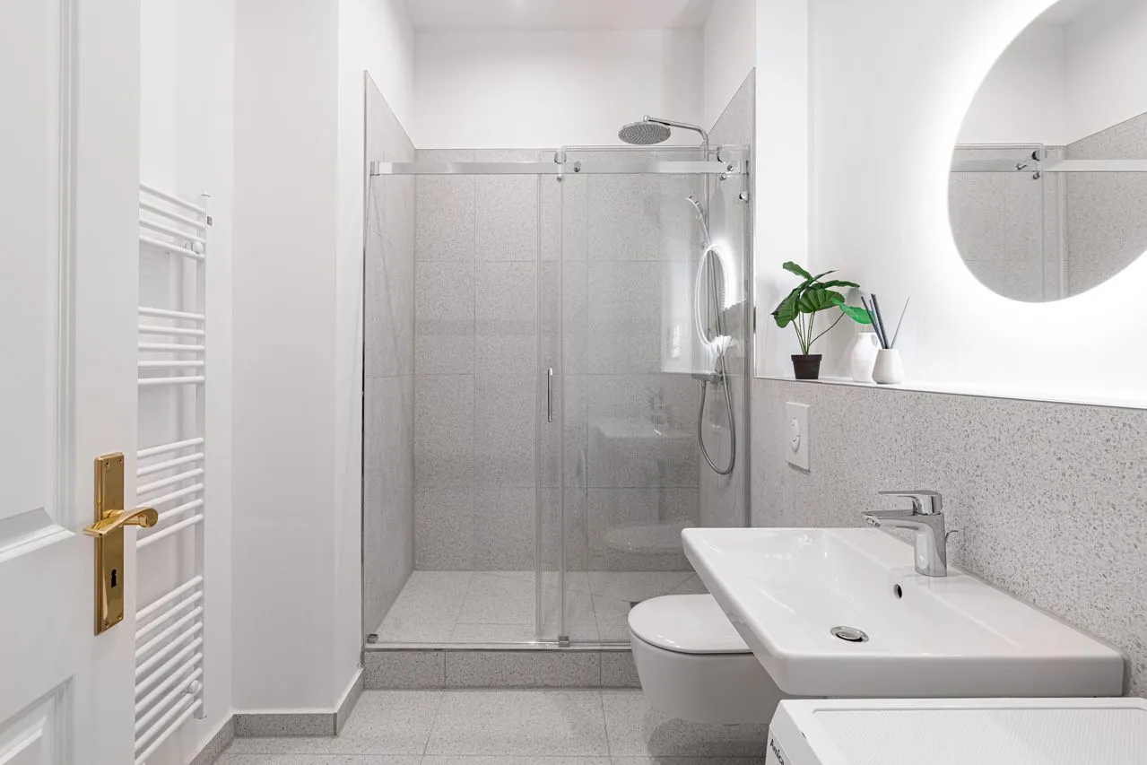 2 Bedroom — Medium