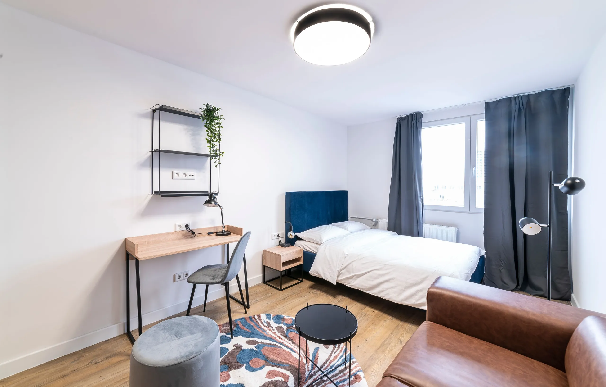 Private Room — Medium