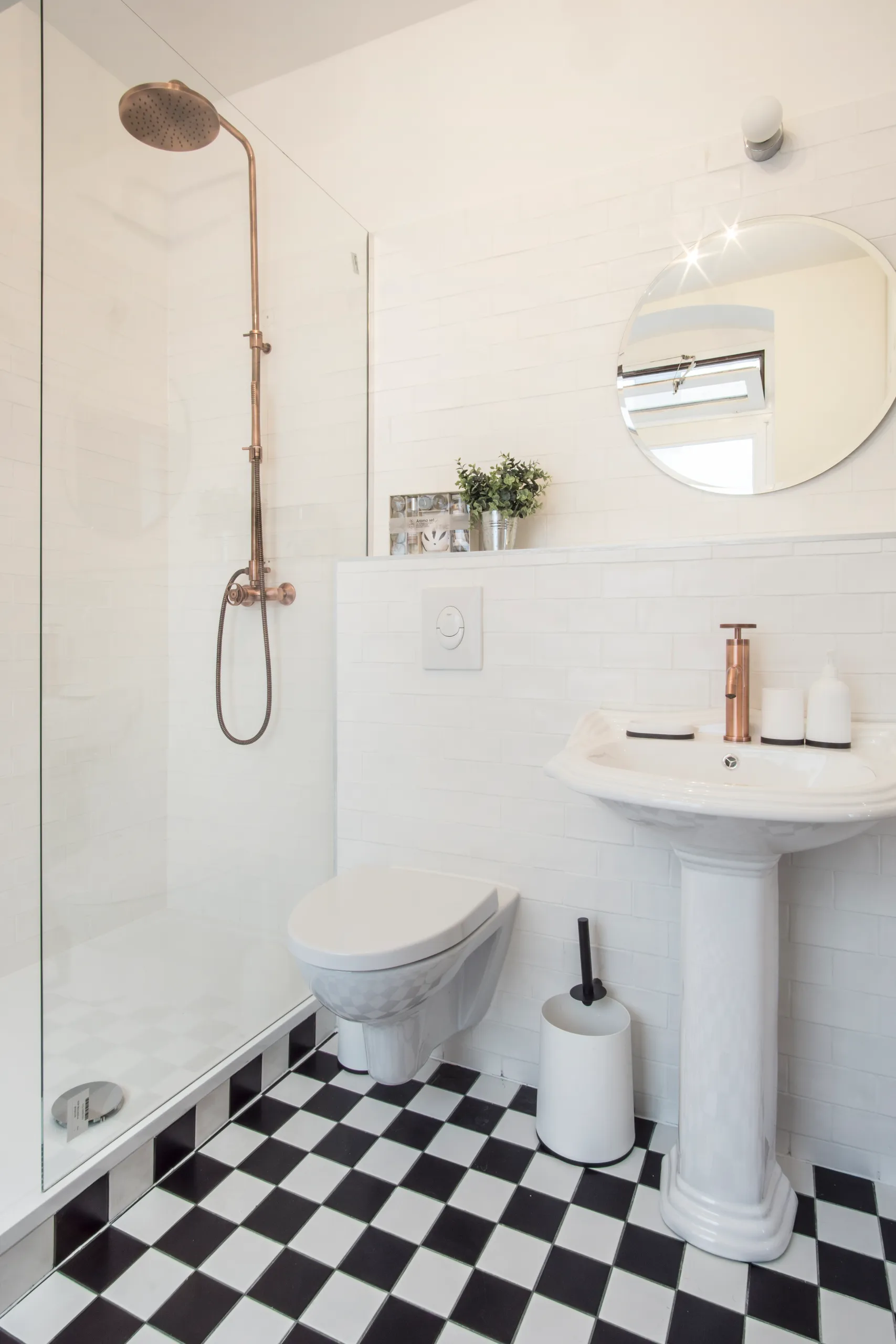 2 Bedroom