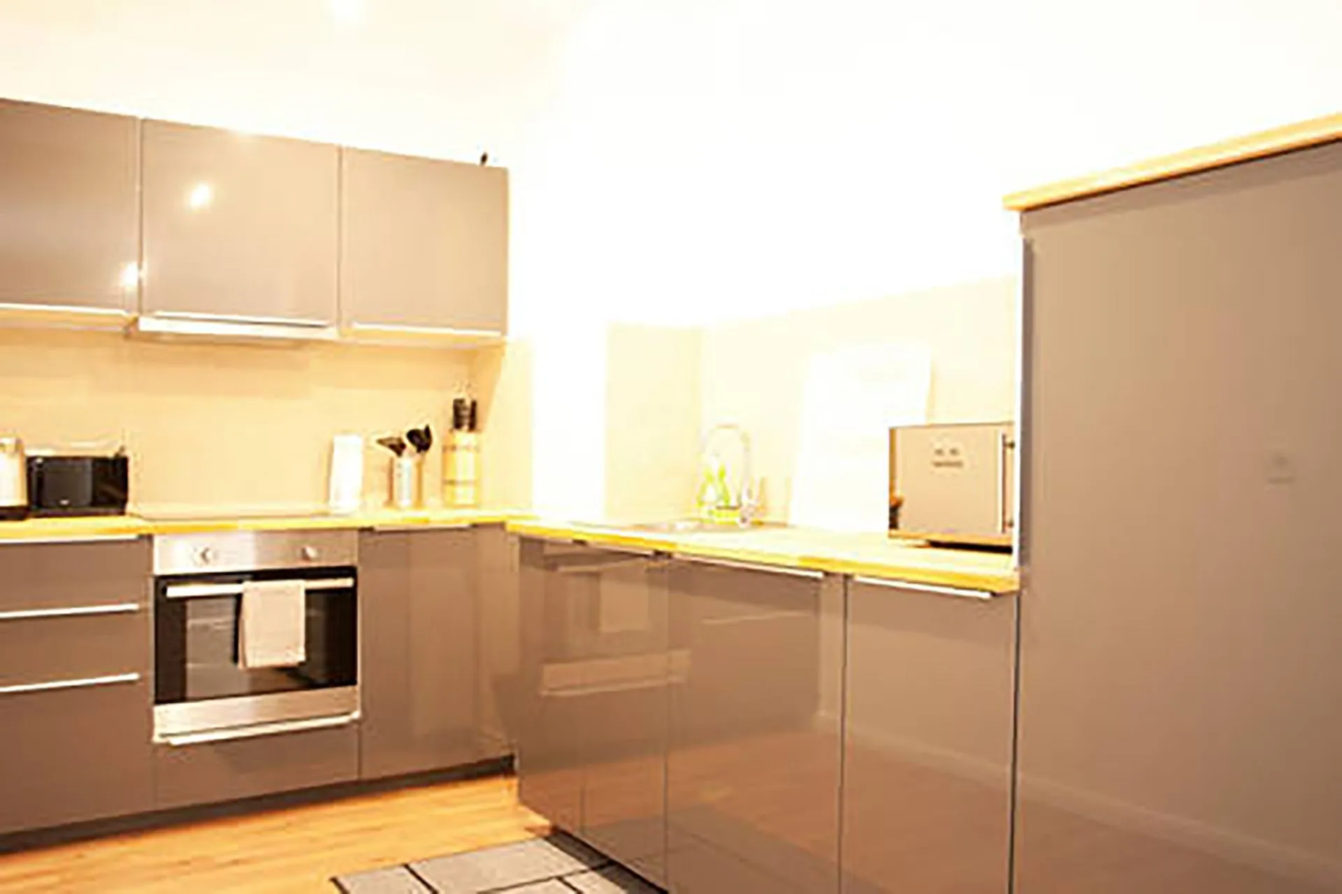 1 Bedroom — Medium