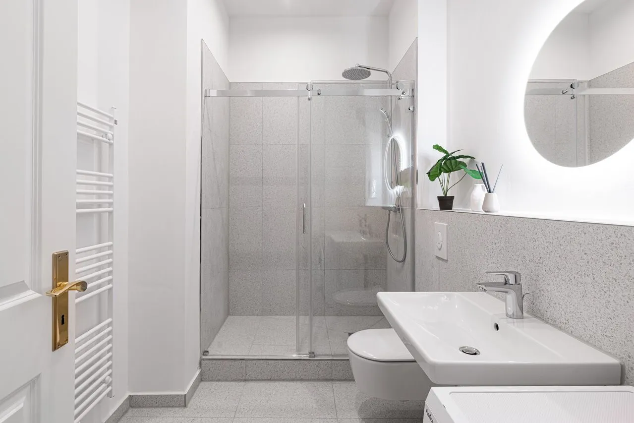 2 Bedroom — Medium