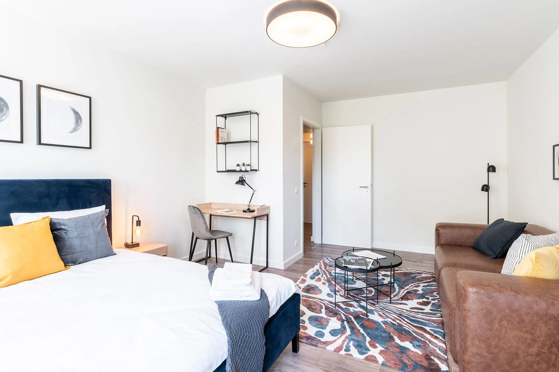 Private Room — Medium