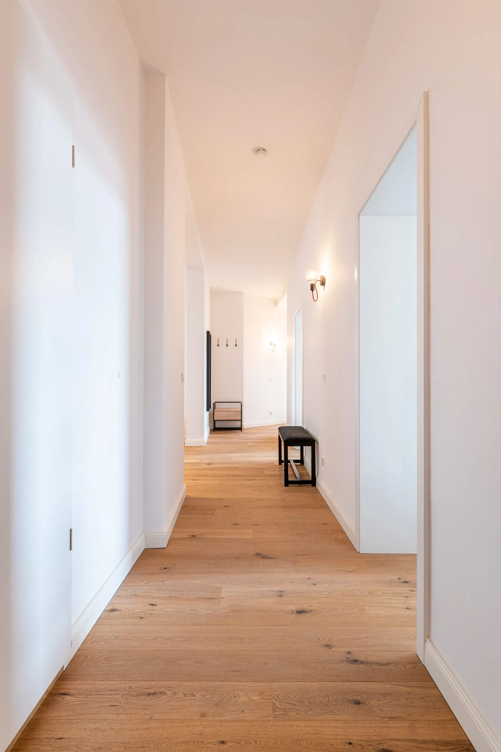 Private Room — Large