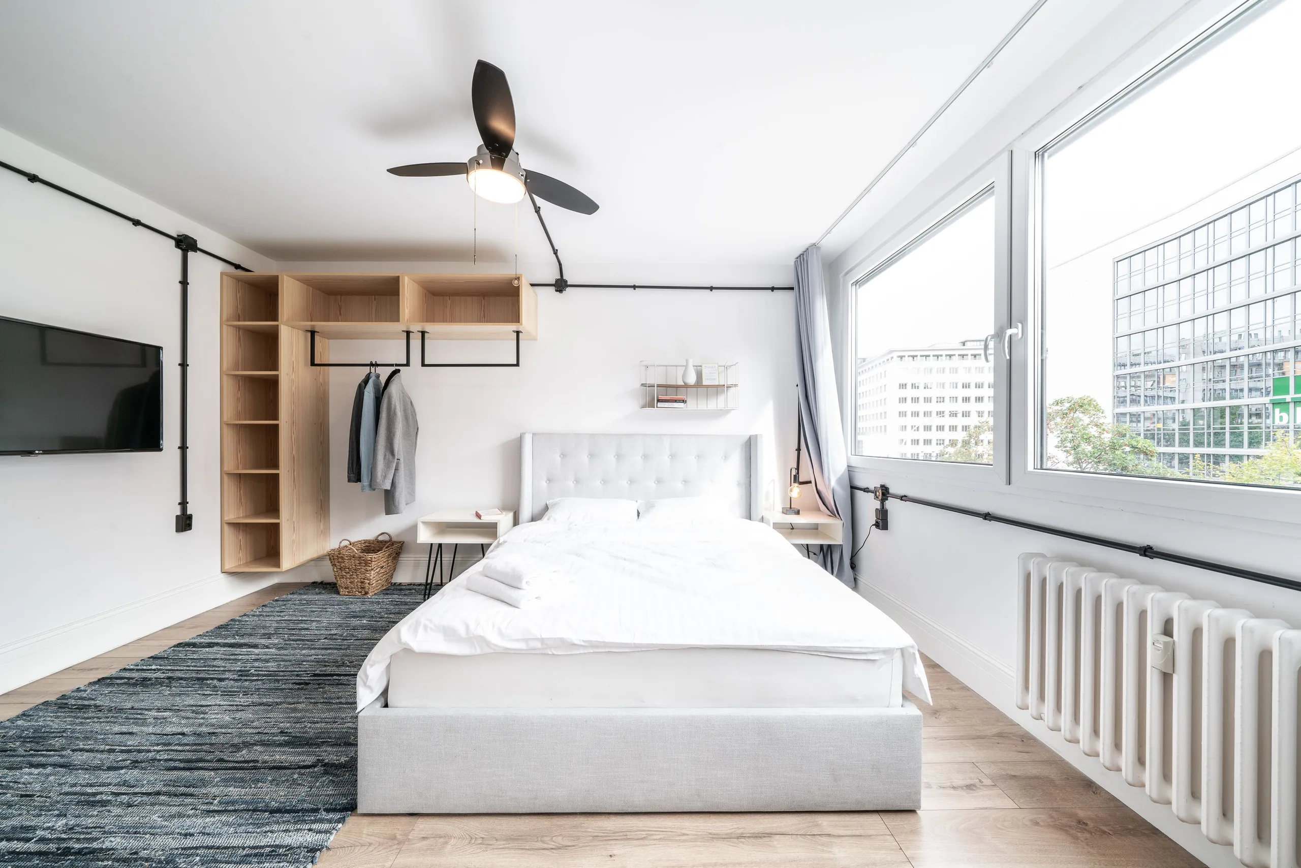 Private Room — Medium