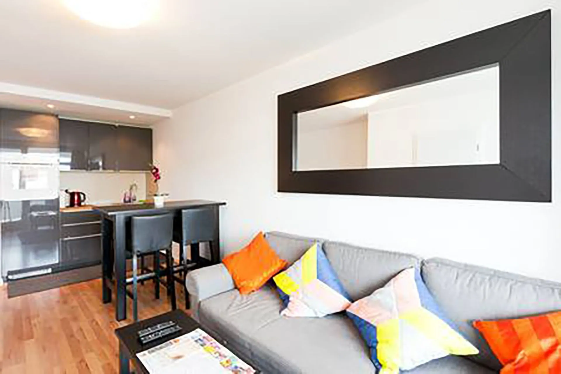1 Bedroom — Small