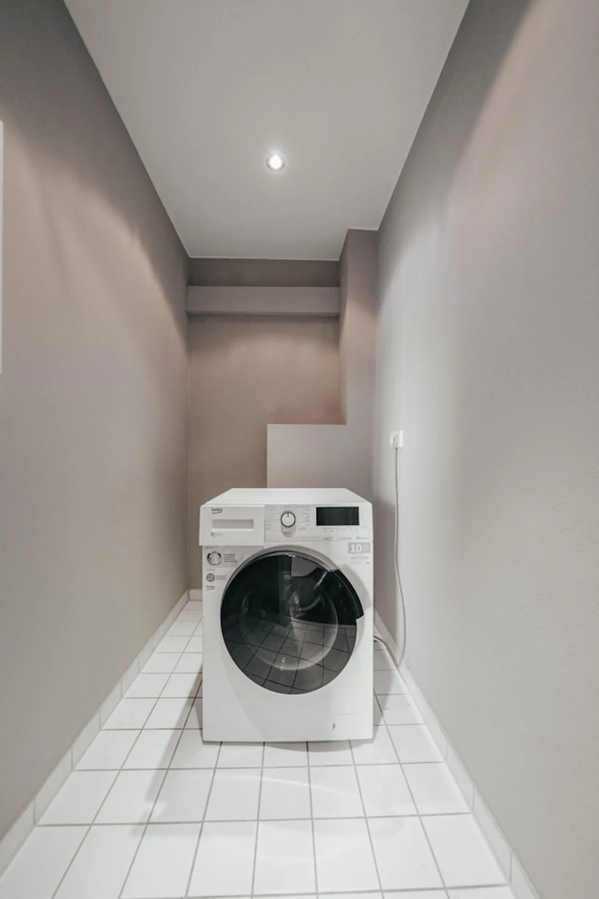 Unit photograph