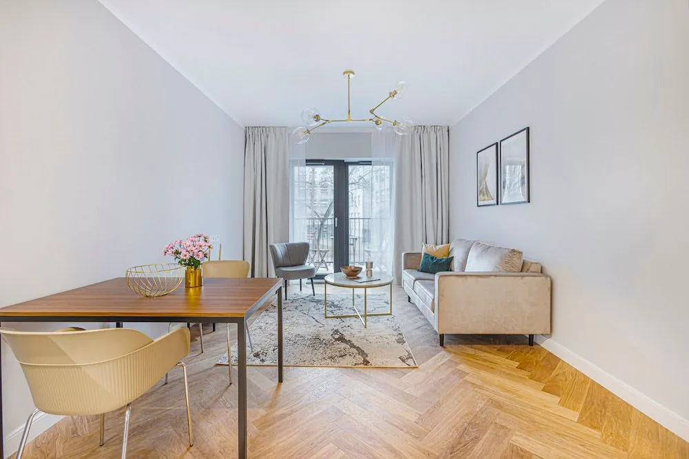 1 Bedroom — Medium