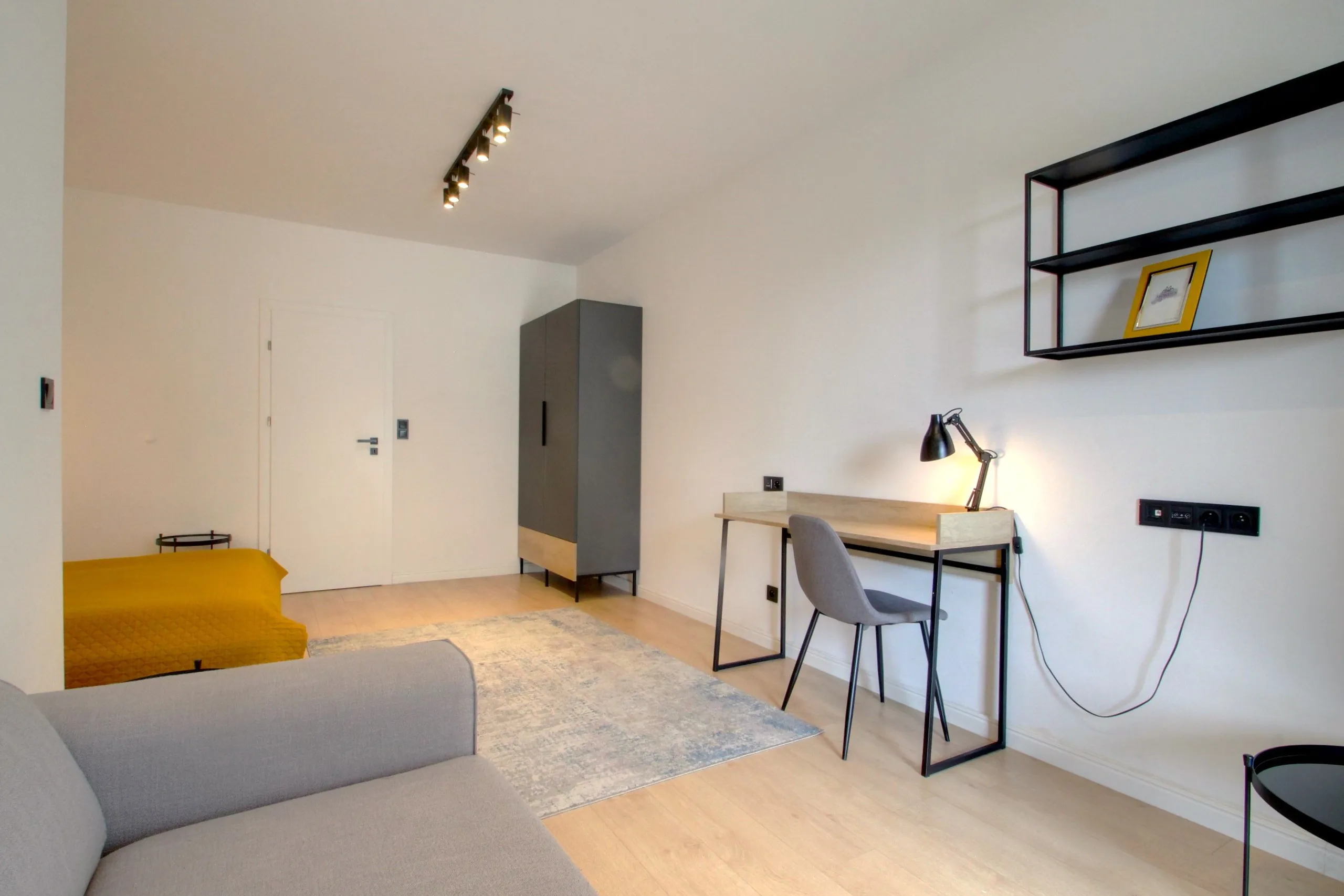 2 Bedroom — Large