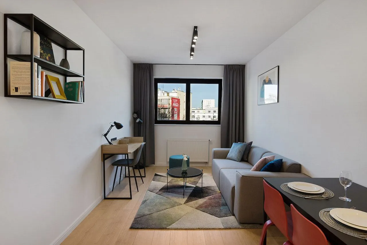 1 Bedroom — Medium