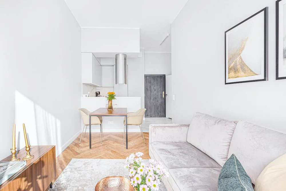 1 Bedroom — Small
