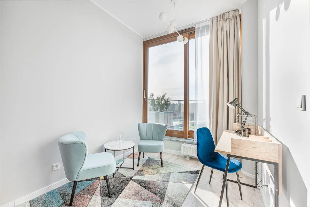 1 Bedroom — Medium