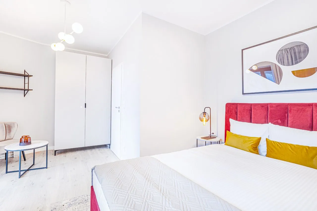 2 Bedroom — Medium