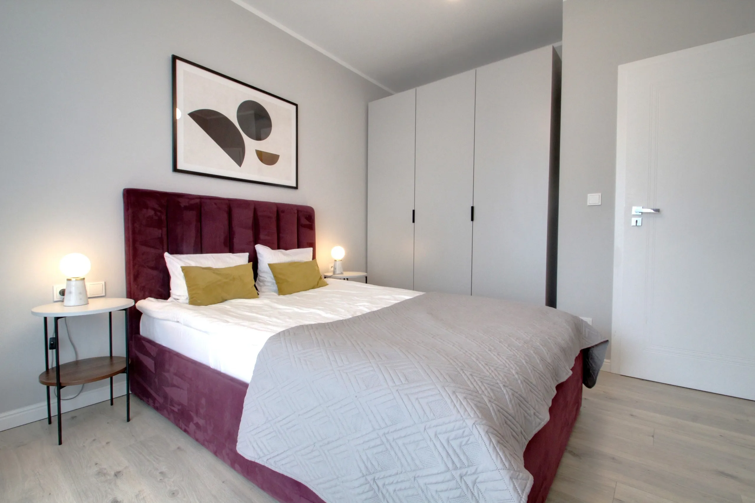2 Bedroom — Medium