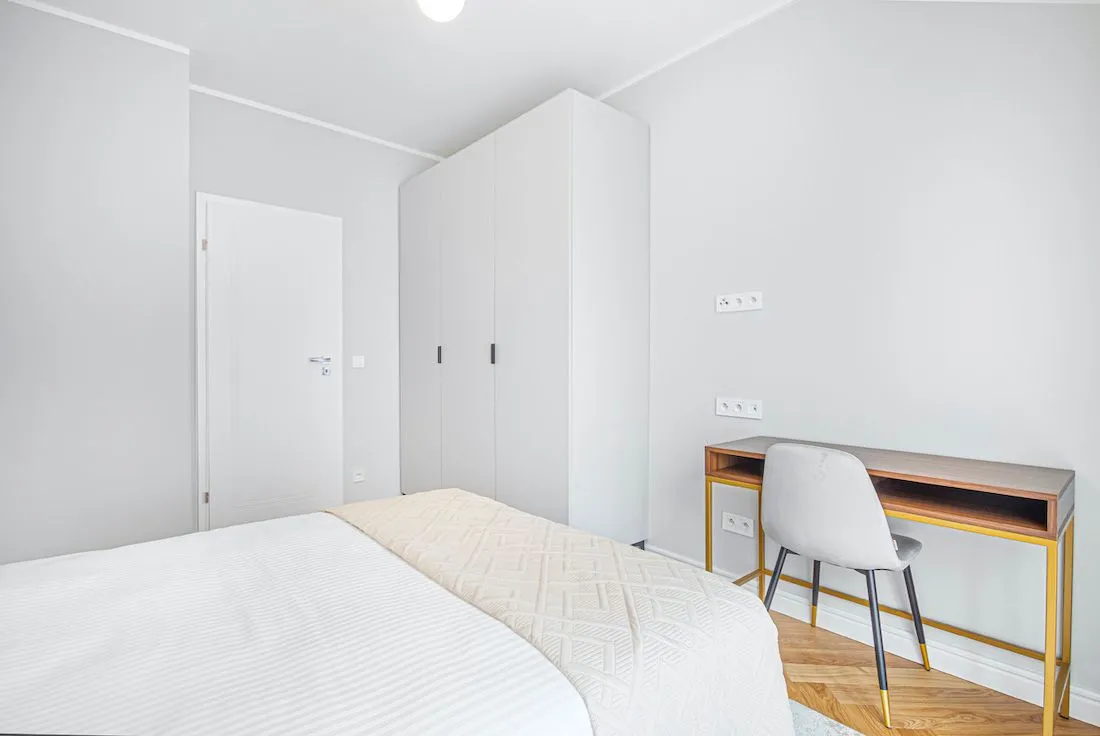 2 Bedroom — Medium