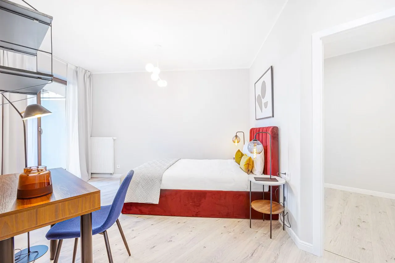 1 Bedroom — Medium