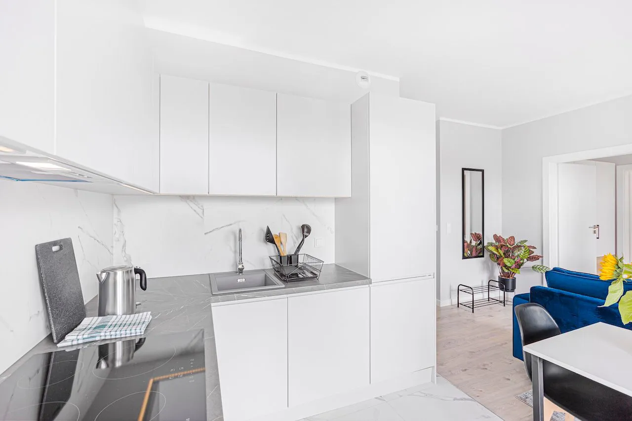 1 Bedroom — Medium