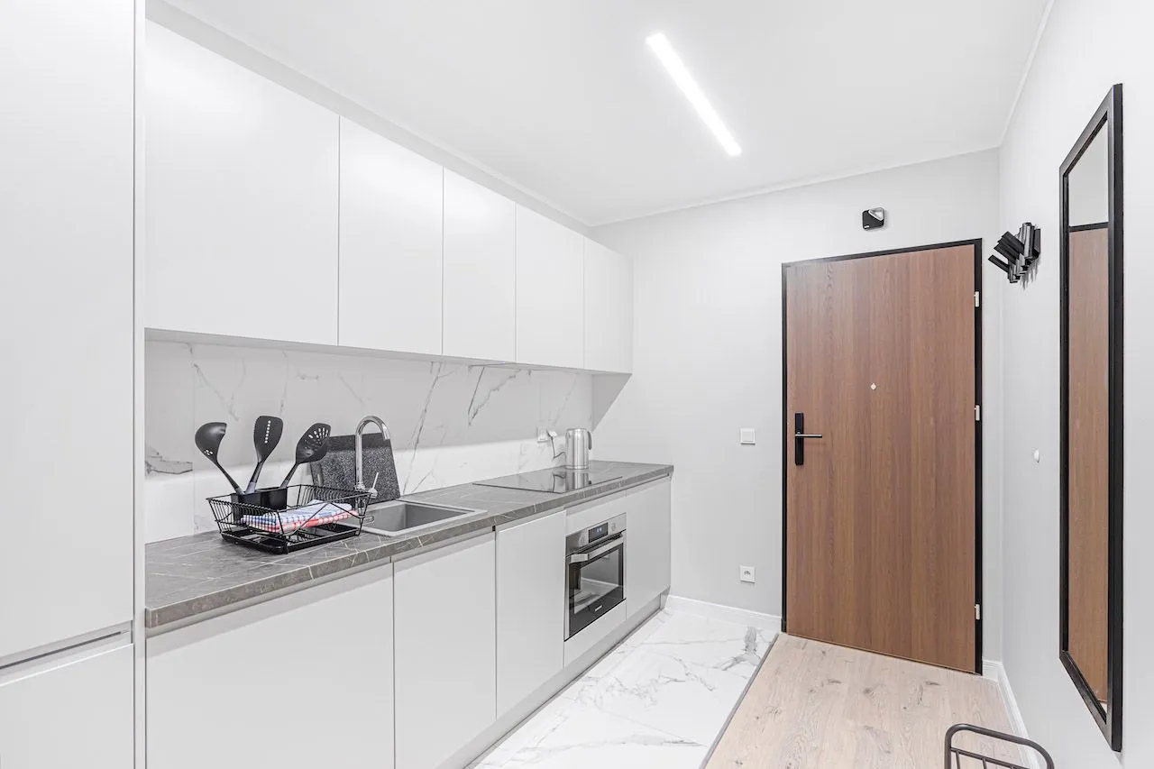 1 Bedroom — Medium