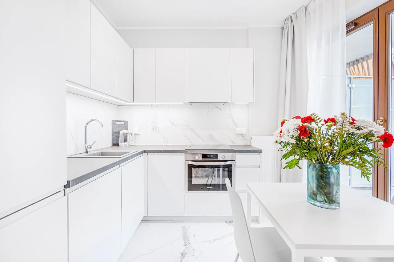 1 Bedroom — Medium