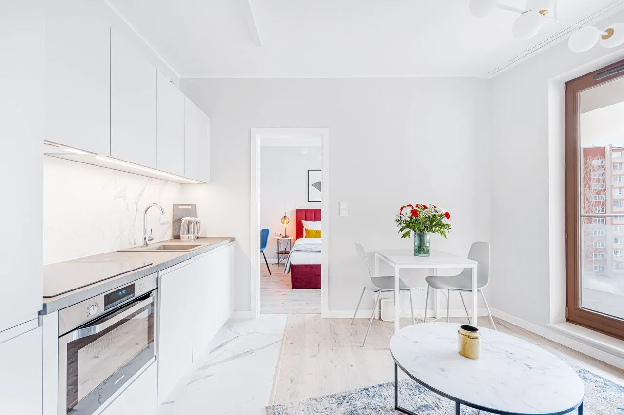 1 Bedroom — Medium