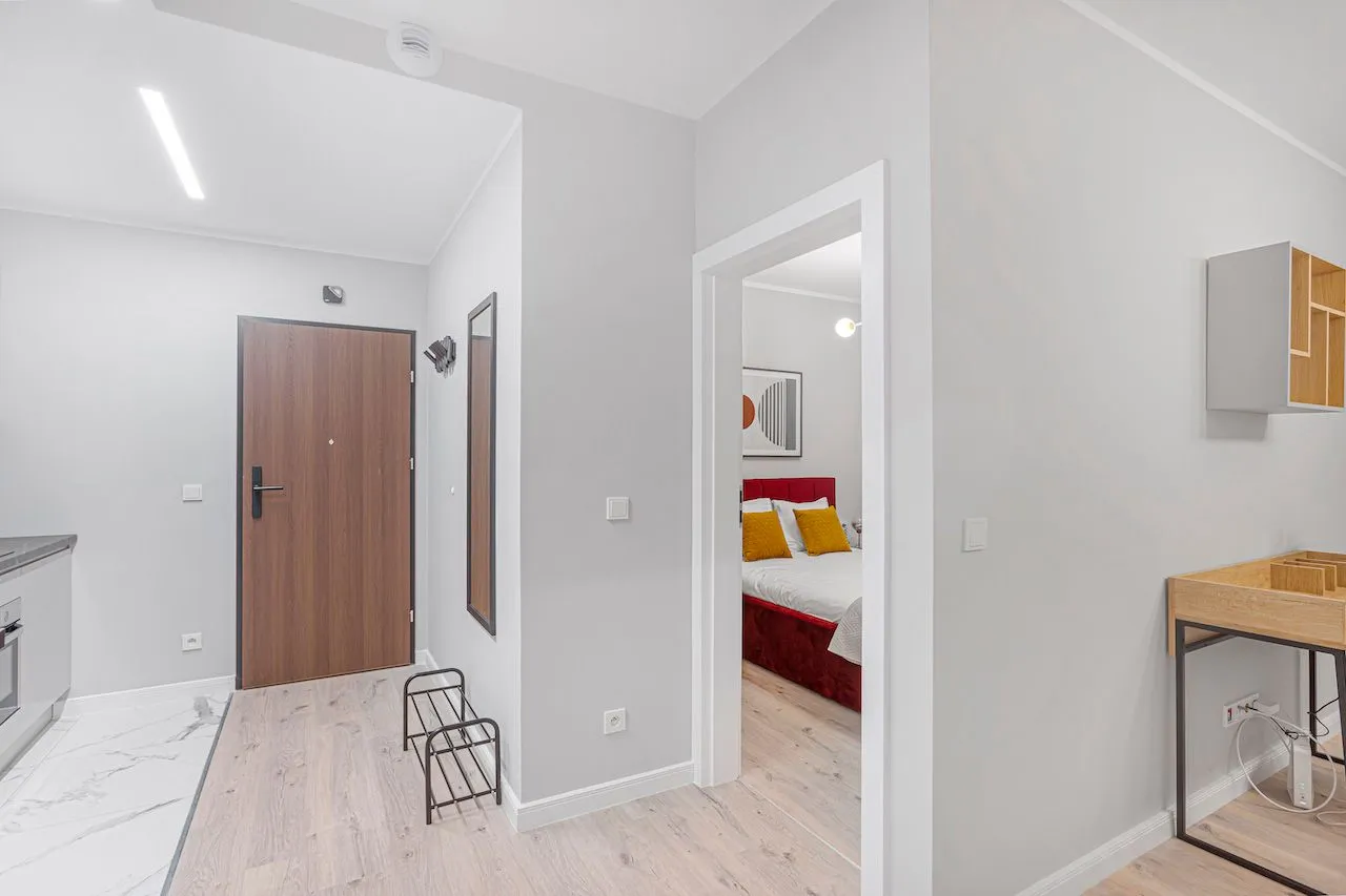1 Bedroom — Medium