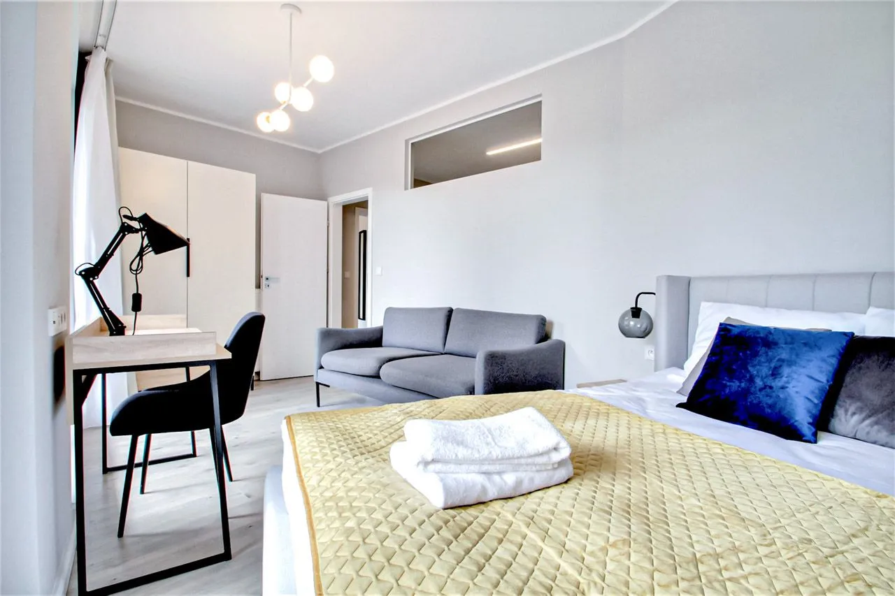 2 Bedroom — Medium