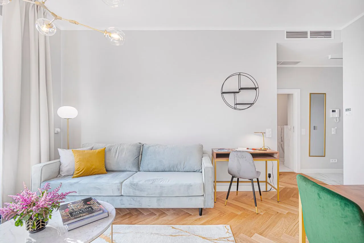 1 Bedroom — Medium