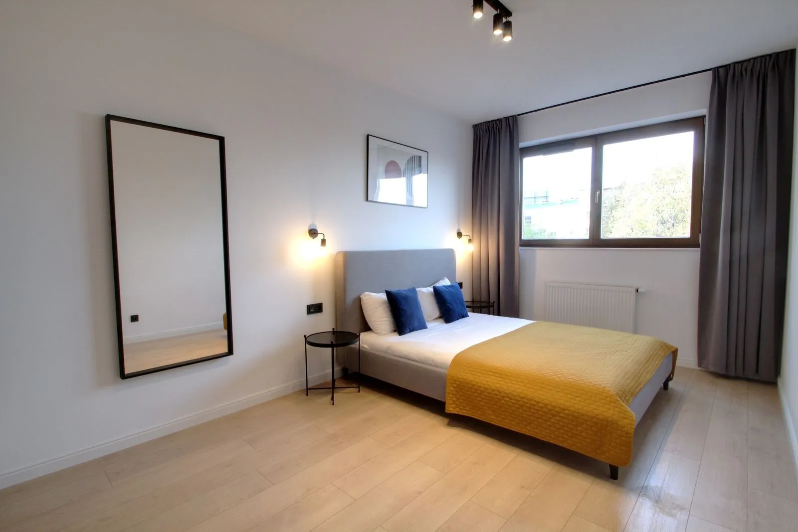 1 Bedroom — Medium