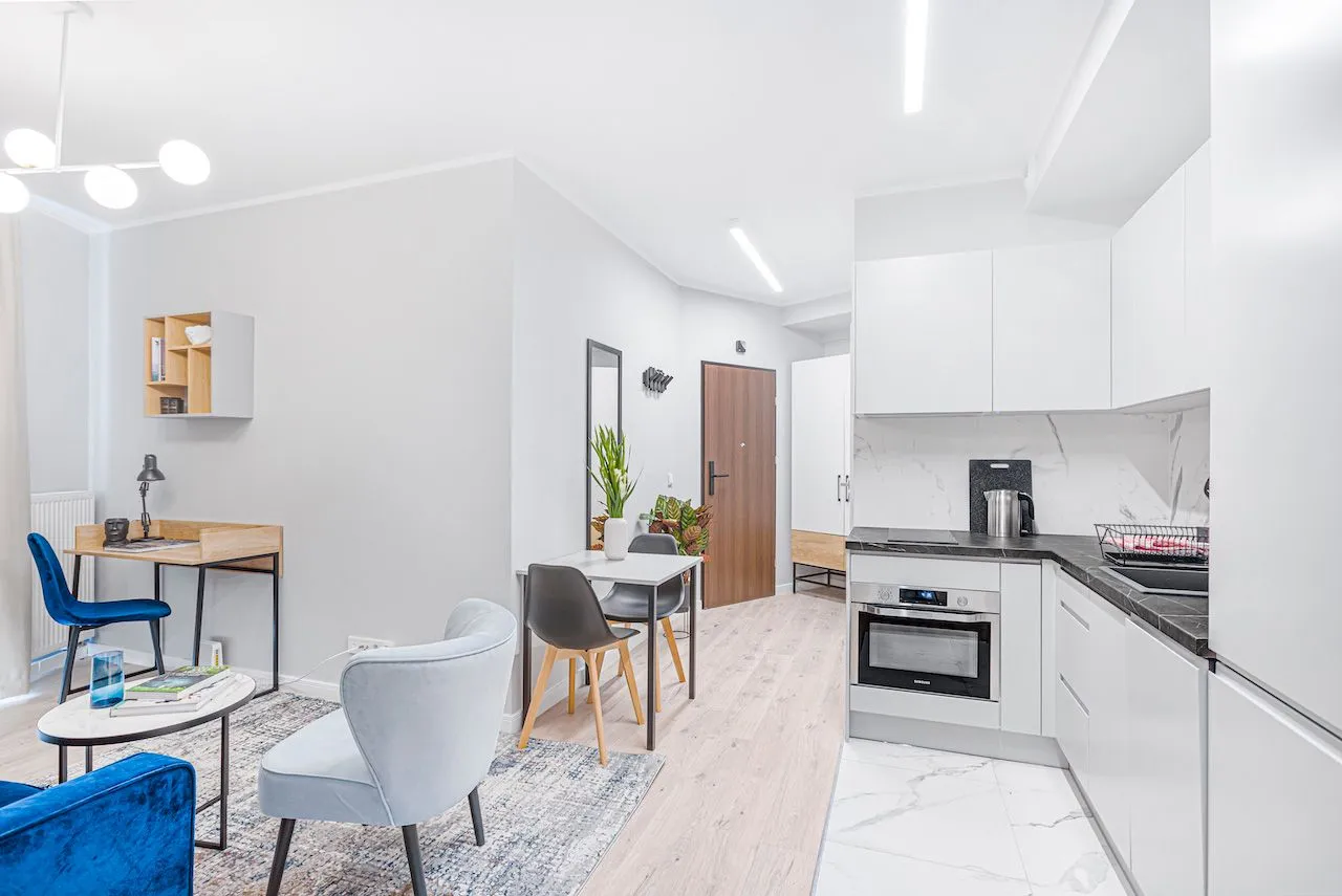 1 Bedroom — Medium