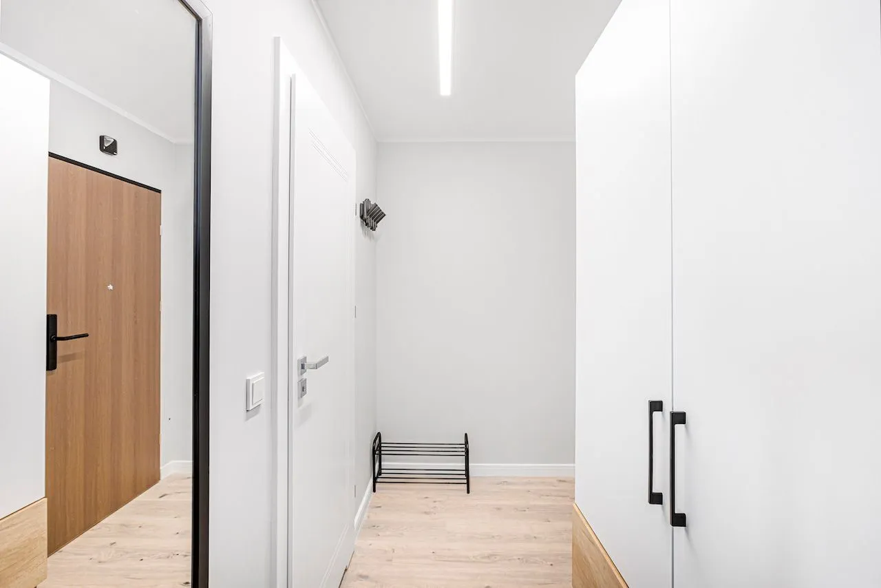 Studio — Large